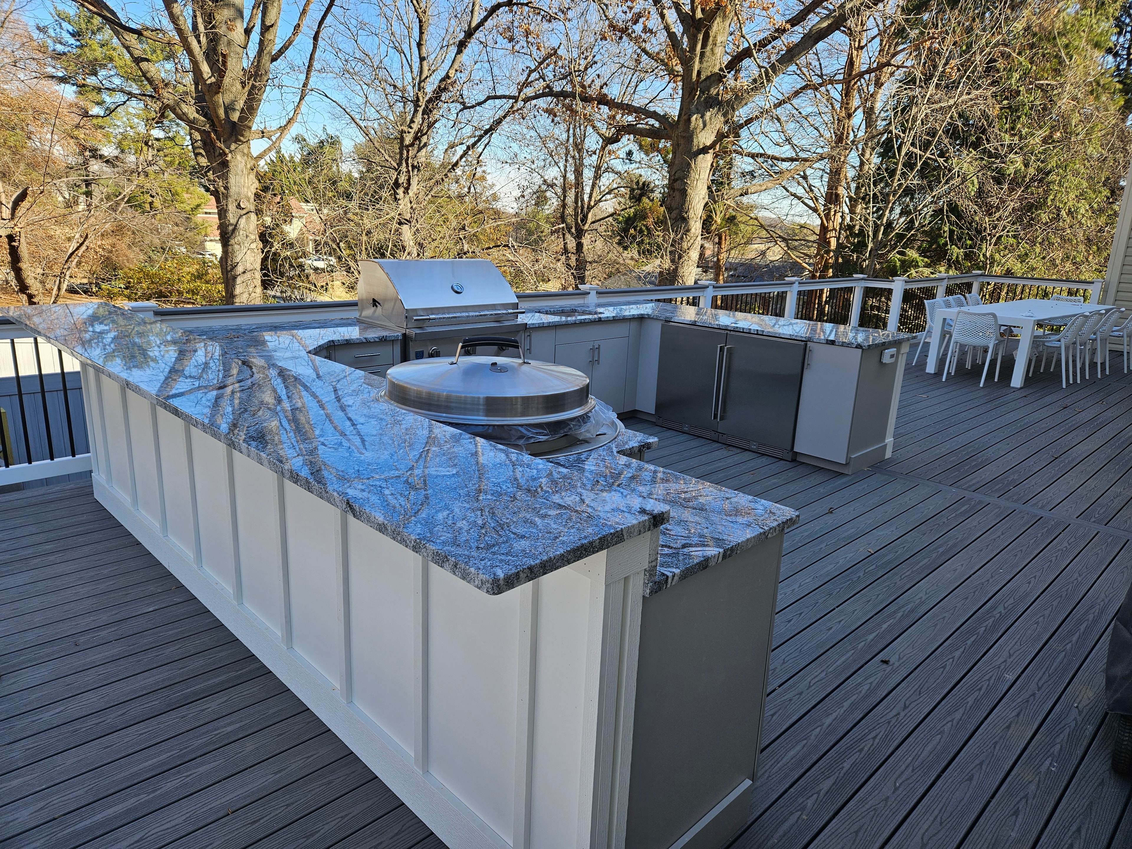 HDPE Outdoor Cabinet w/ EVO — U Shape